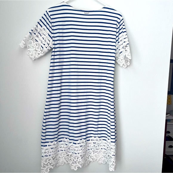 Tommy Hilfiger Blue and White Striped Dress with Lace Design Size Medium - Picture 4 of 7